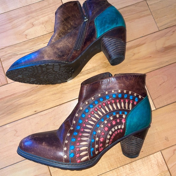 L’artiste Shoes - L’Artiste spring step ankle booties size 39